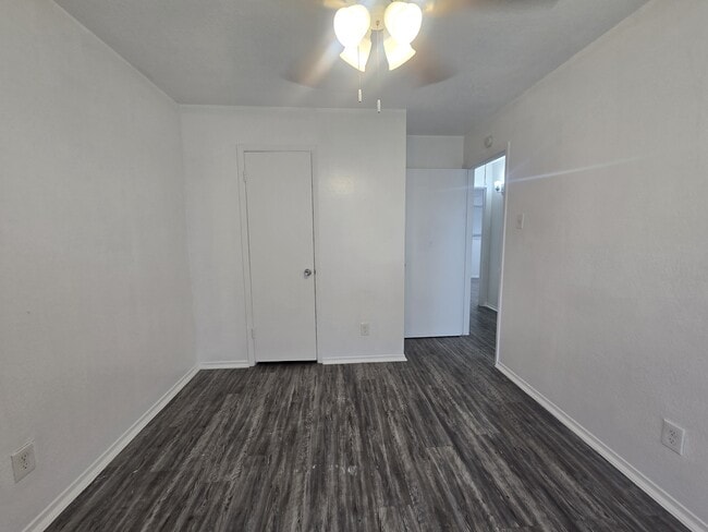 Building Photo - 7510 Hummingbird Ln