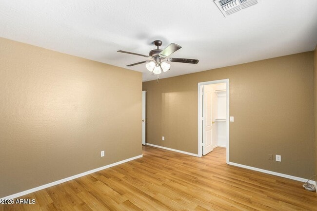 Building Photo - 25025 W Dove Mesa Dr