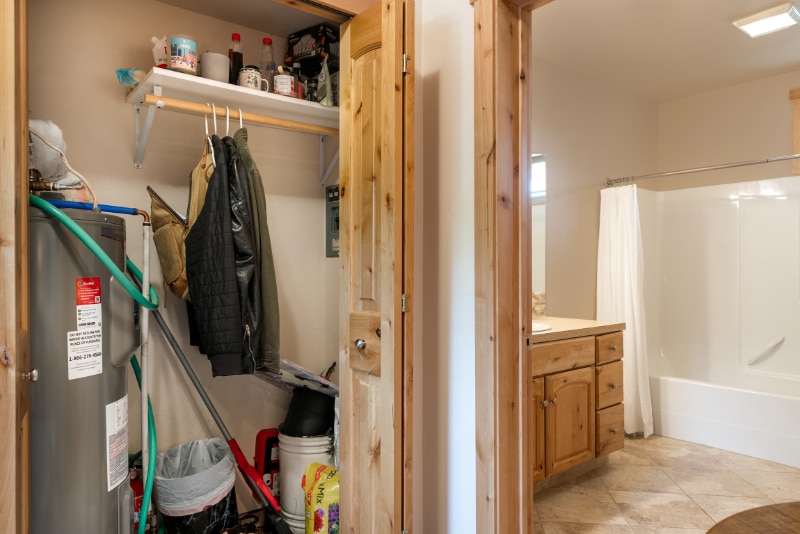 Building Photo - 23 Lilac Ln