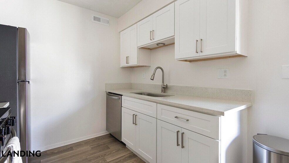 Building Photo - 612 Bass Ct