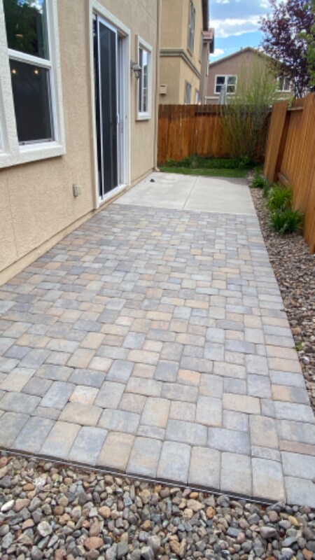 Building Photo - 1965 Black Sand Dr