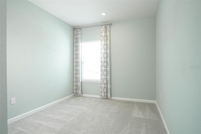 Building Photo - 1892 Basenji Dr