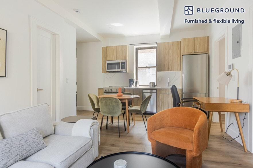 Building Photo - 138 E 38th St