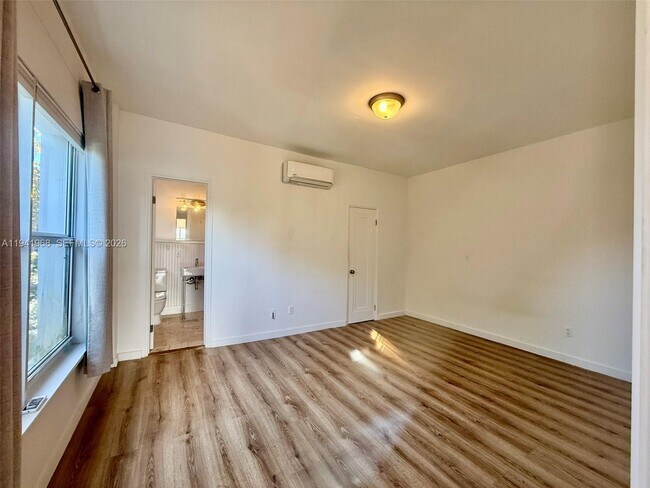 Building Photo - 4035 Meridian Ave