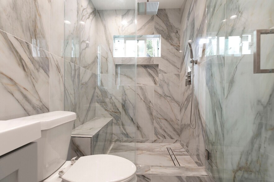 Building Photo - 13118 Branford St