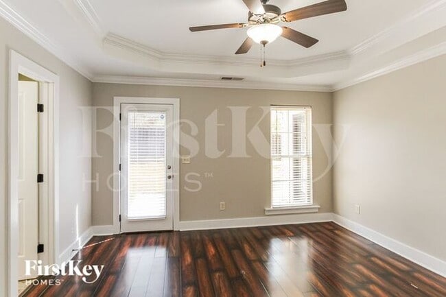 Building Photo - 1017 Emerald Ridge Dr