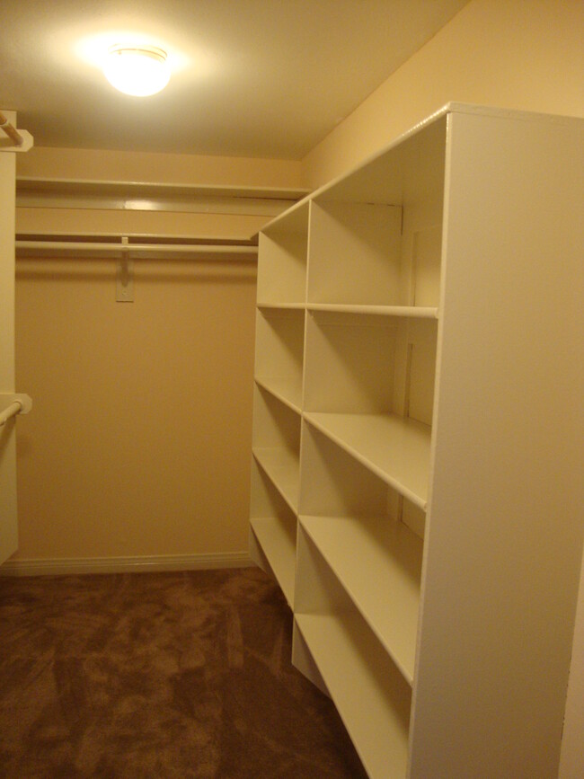 Organized walk in closet in Master - 1818 Greenfield Ave