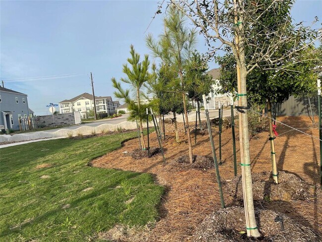 Building Photo - 627 Salt Marsh Trl