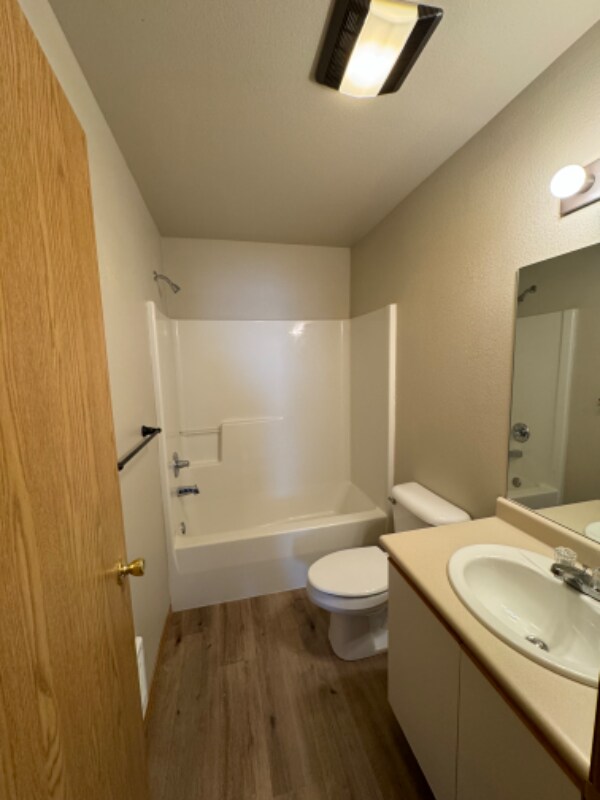 Building Photo - 1805 Wyoming St