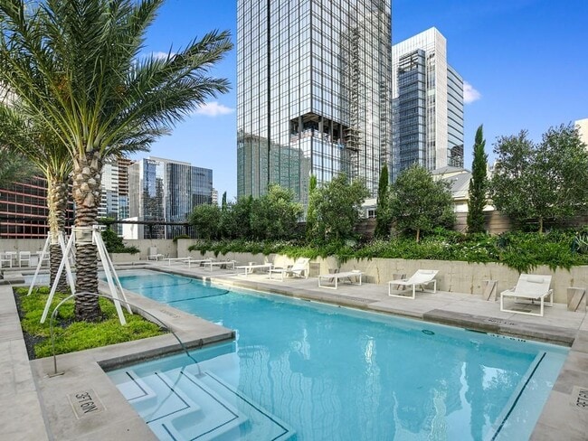 Building Photo - 210 Lavaca St