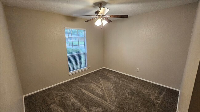 Building Photo - 4410 Adonis Dr