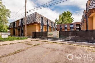 Building Photo - Great Condo in Prime Location!