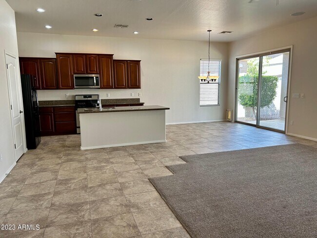 Building Photo - 3416 W Leisure Ln