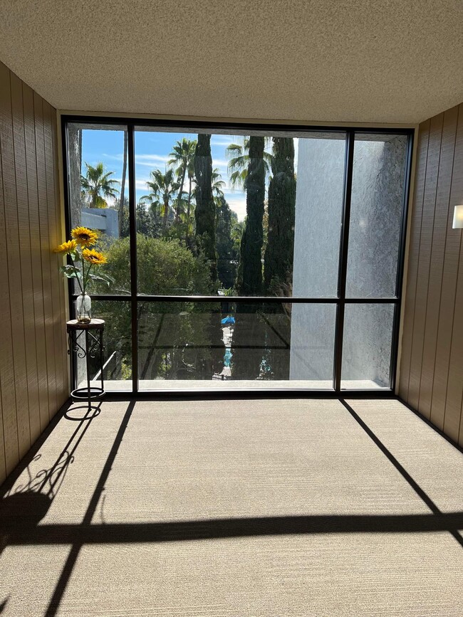 Building Photo - 3605 W Hidden Ln