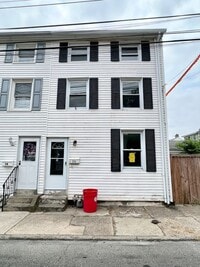 Building Photo - 16 3rd St