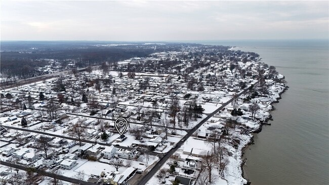 Building Photo - 218 Roxboro Rd