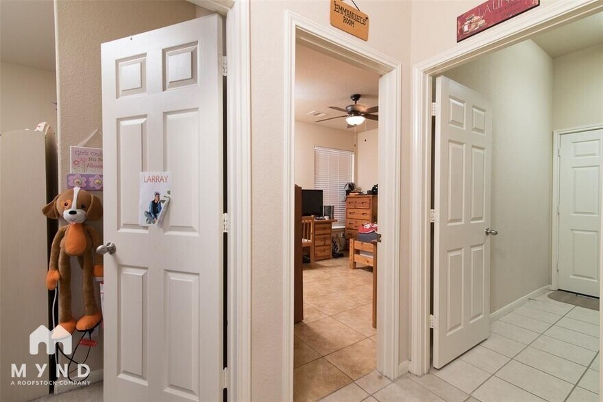 Building Photo - 15835 Marble Bluff Lane