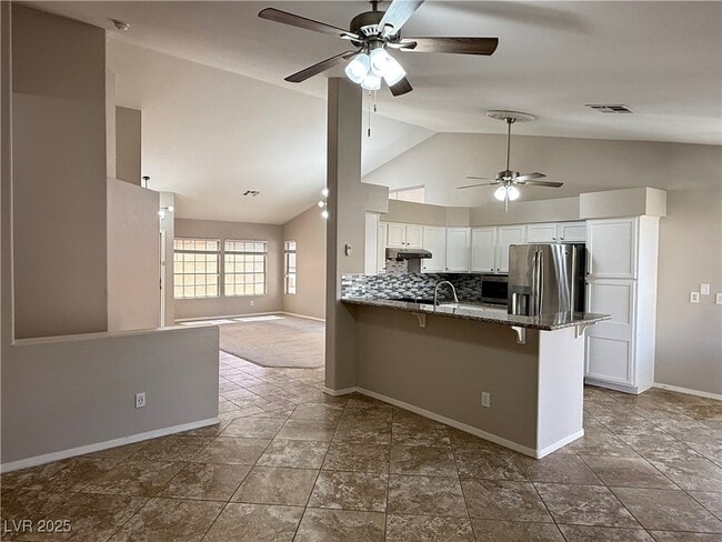 Building Photo - 1044 Thornfield Ln