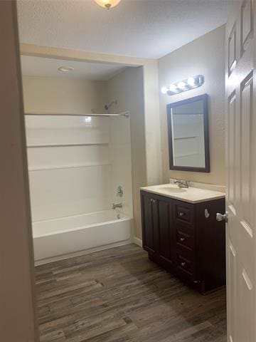 Building Photo - 706 N Park Ave