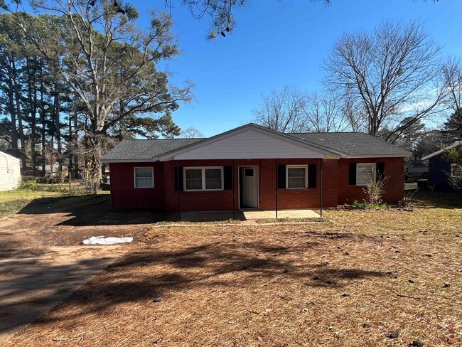 Building Photo - 1102 Danville Rd SW