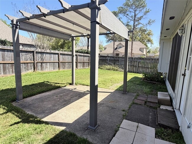 Building Photo - 4035 Lotus Dr