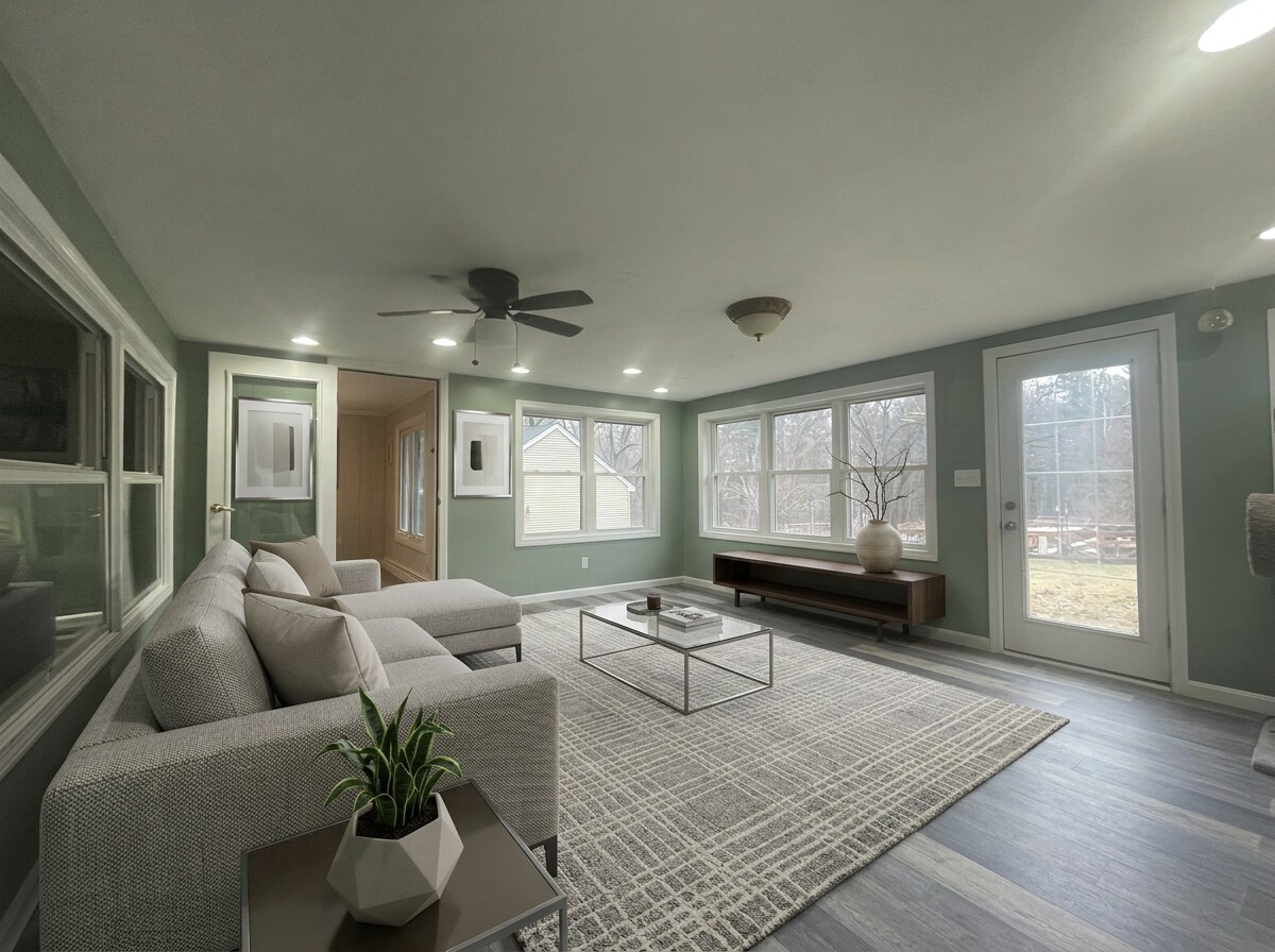 Building Photo - 172 Brigham Hill Rd