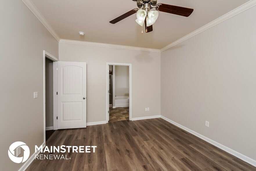 Building Photo - 5009 Bella Ct