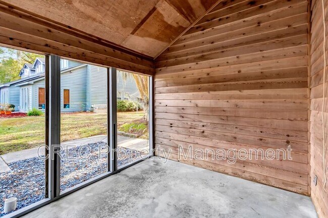 Building Photo - 4419 Great Oak Dr