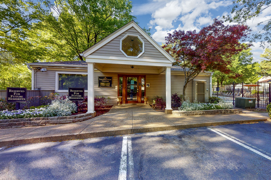 Building Photo - Crossings at Fox Meadow