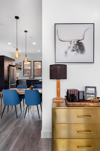 Building Photo - 306 Maplewood Ct