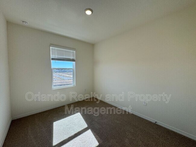 Building Photo - 1751 Wooden St