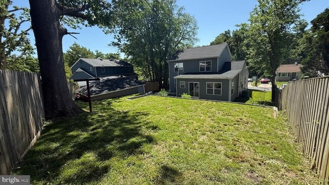 Building Photo - 1212 Parrish Dr