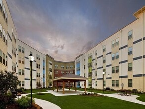 Building Photo - 703 N San Marcos