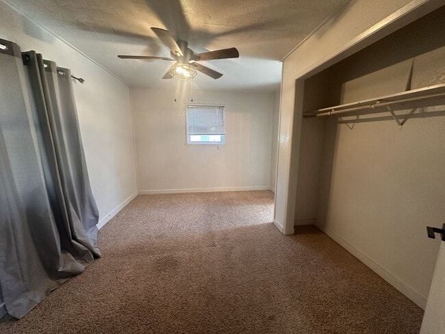 Building Photo - 1 bedroom, 1 bathroom Home