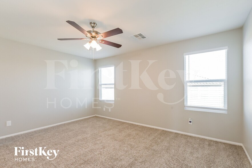 Building Photo - 9312 Colinton Ct