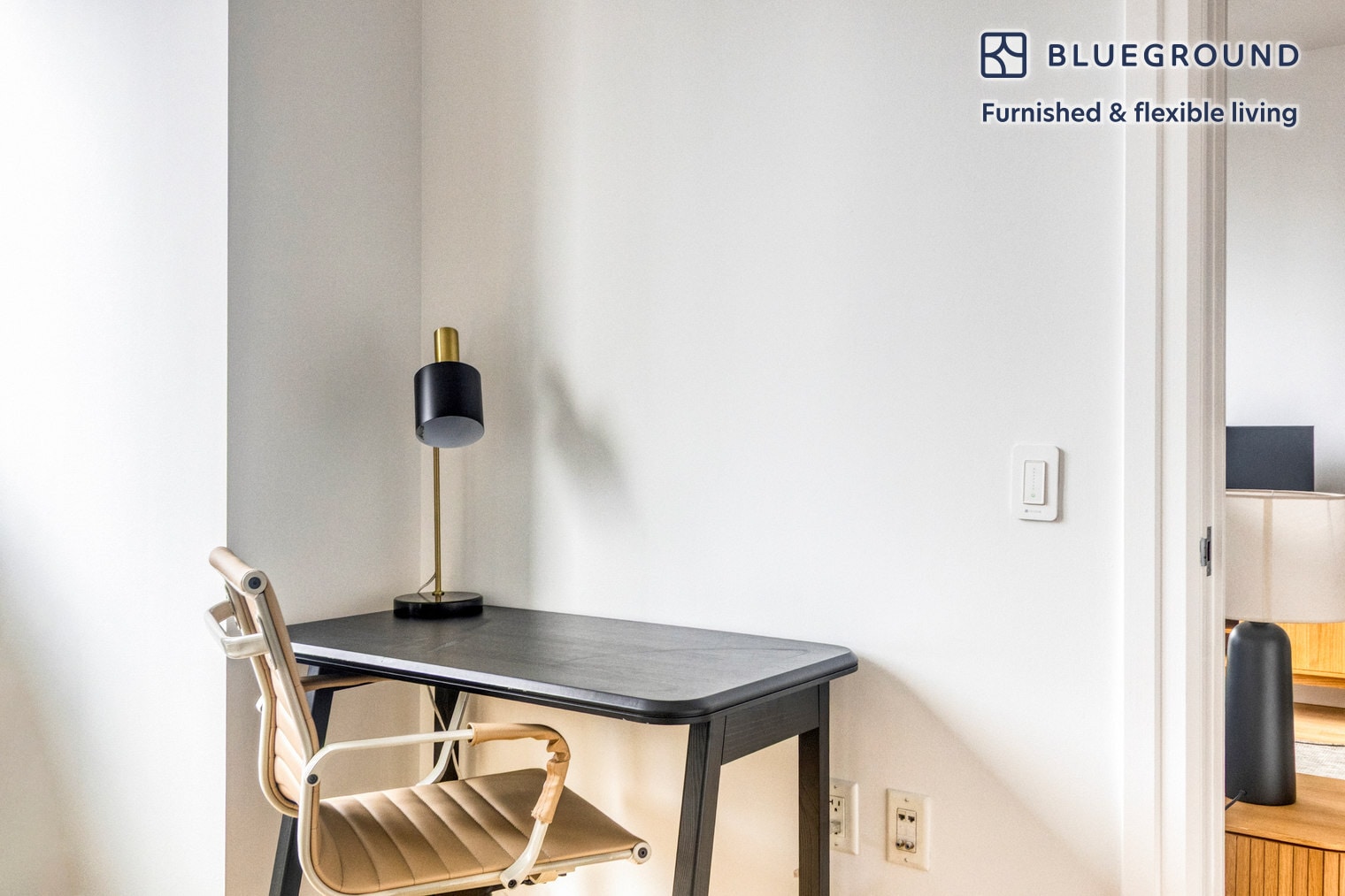 Building Photo - 550 W 54th St