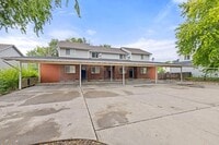Building Photo - 4897-4897 Basswood Dr