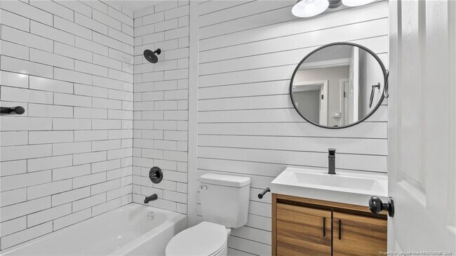 Building Photo - 3610 Yorktown Rd