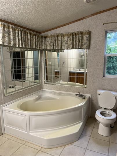 Building Photo - 44 Beach Crest Rise