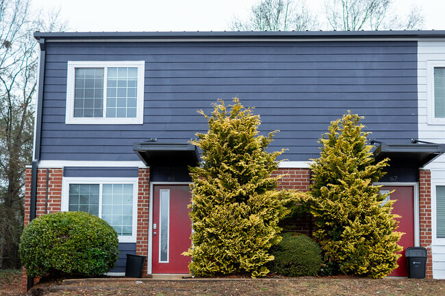 Exterior (2) - Hillcrest Townhomes