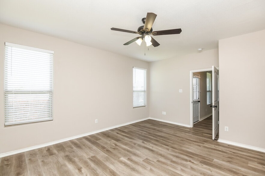 Building Photo - 14148 Rabbit Brush Ln