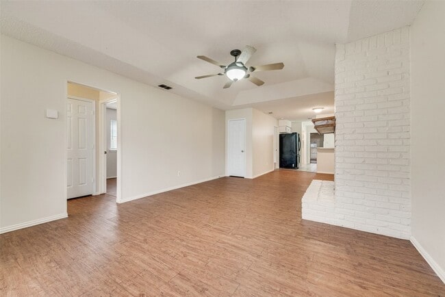 Building Photo - 1817 Crooked Ln