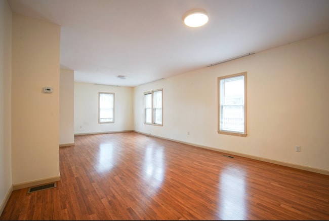 Building Photo - 57 Worthen St