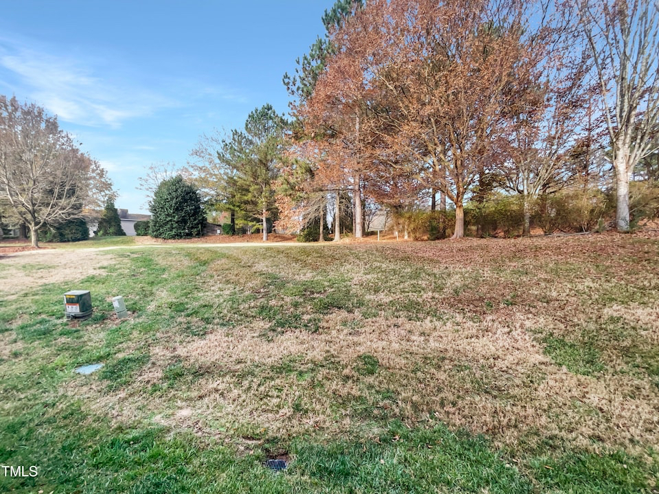 Building Photo - Room in Townhome on Averette Hill Dr