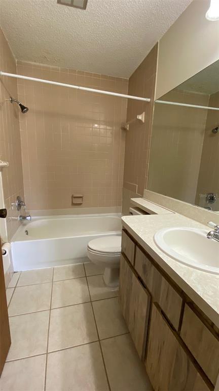 Building Photo - 7846 Royal Hart Dr