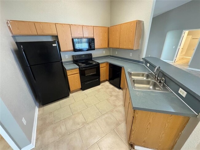 Building Photo - 725 Pelican Ct