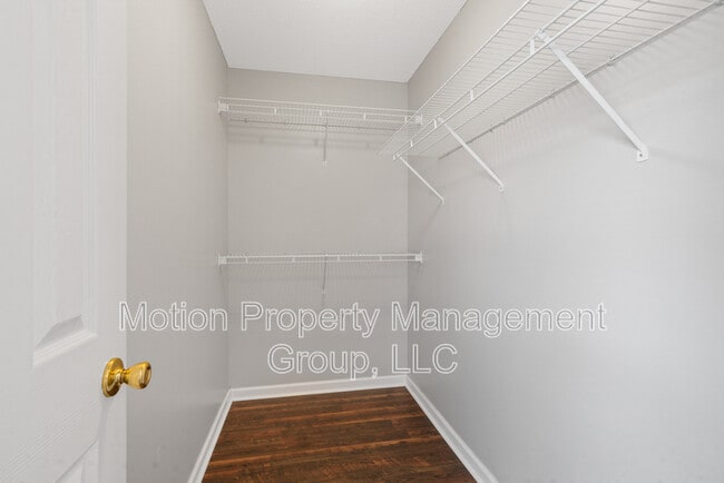 Building Photo - 202 Norman Ln