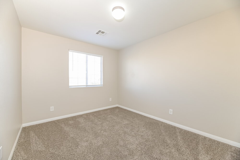 Building Photo - 10293 Burning Bush St