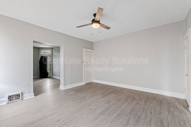 Building Photo - 4222 S 38th St