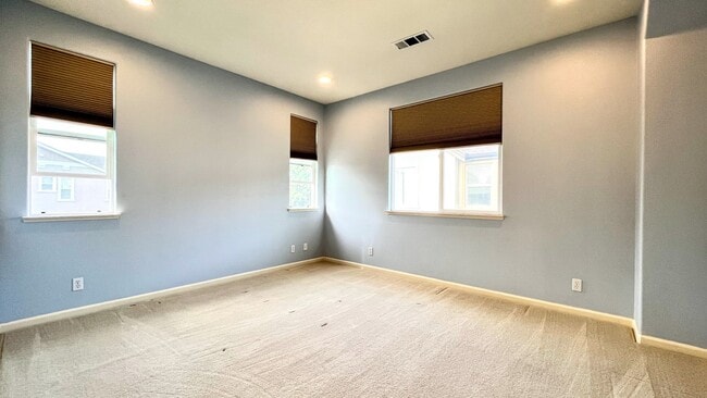 Building Photo - 1693 Salamoni Ct